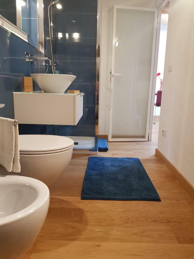 Loft Bianco Apartment Firenze Bagian luar foto