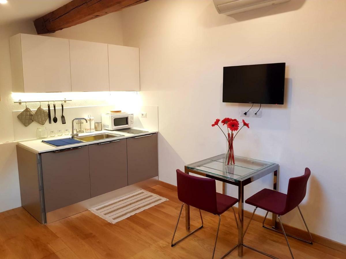 Loft Bianco Apartment Firenze Bagian luar foto